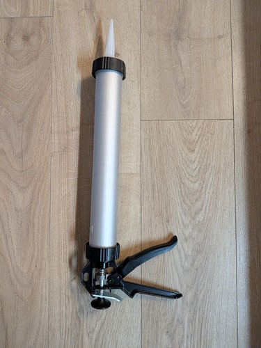 Silicone sealant caulking gun - caulking,