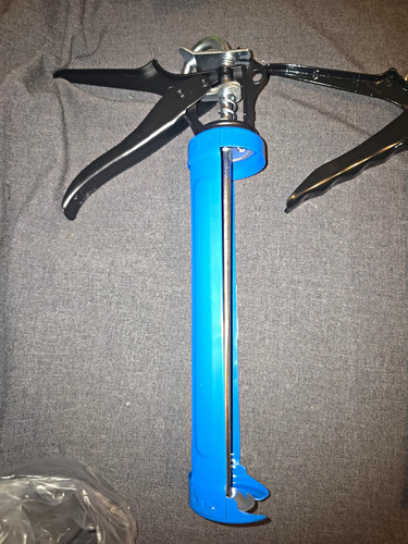 Manual metal plastic caulking - metal/plastic,